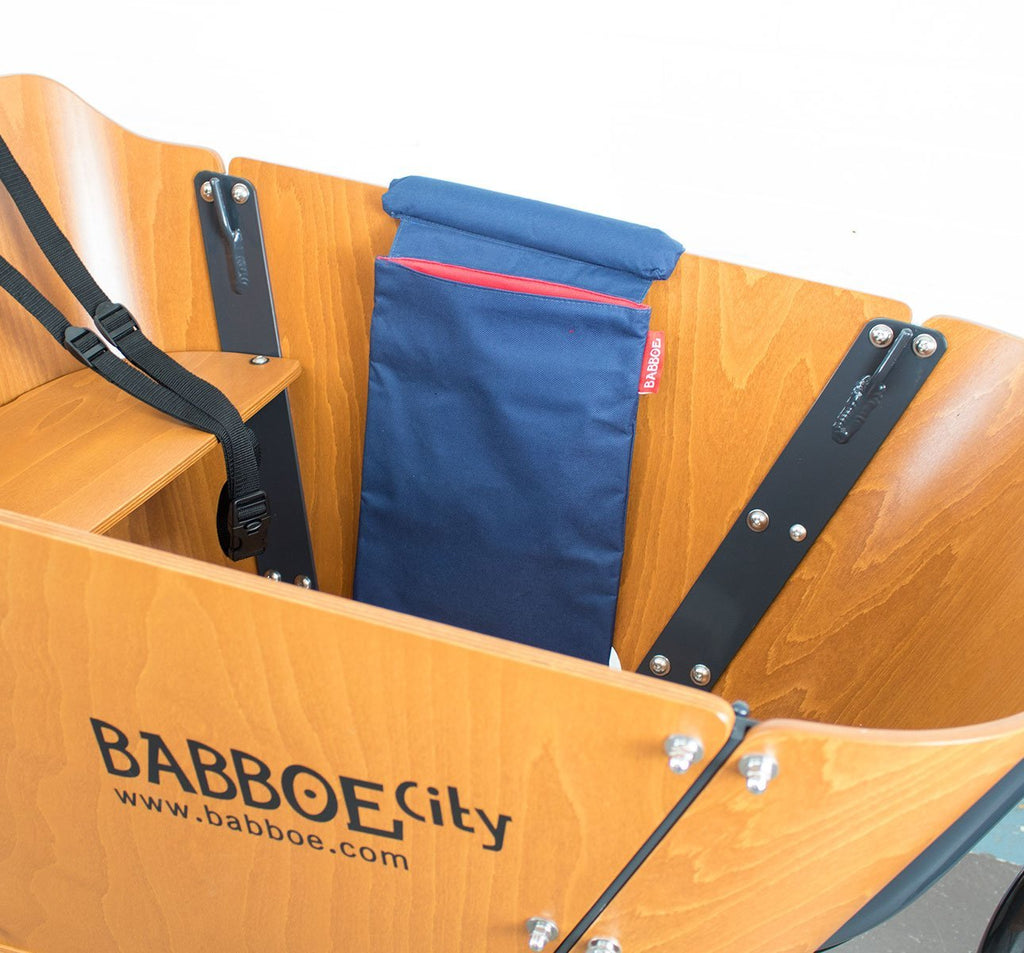 SIDE STORAGE POCKET