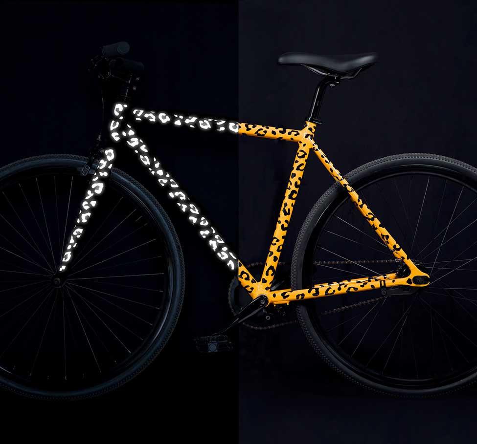 STICKY REFLECTORS - LEOPARD SPOTS